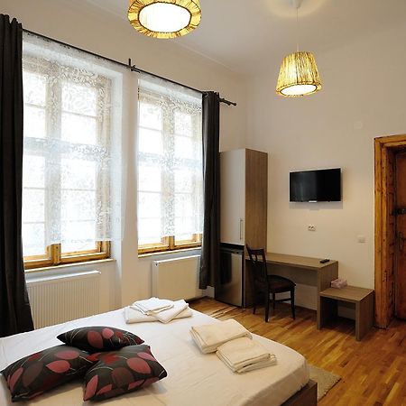 Dinicu Residence - Central Location 브라쇼브 외부 사진
